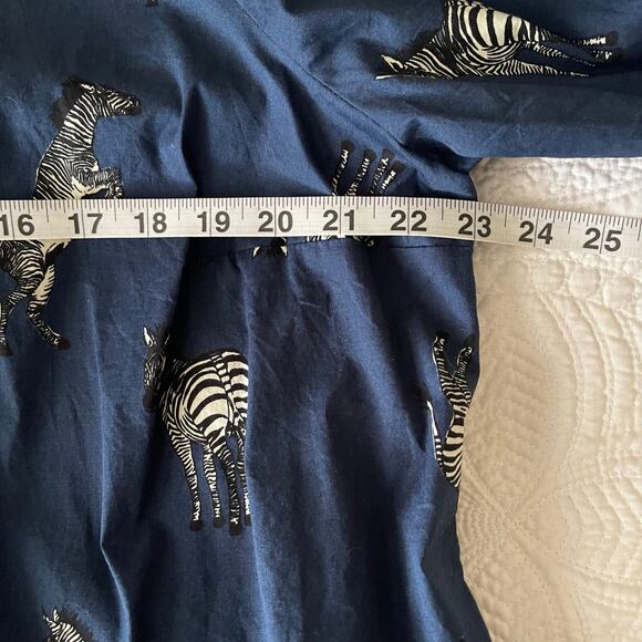 Modcloth Zebra Novelty Print Button-Up Navy Blue Plus 1X Long Sleeve Safari Top - Picture 8 of 11